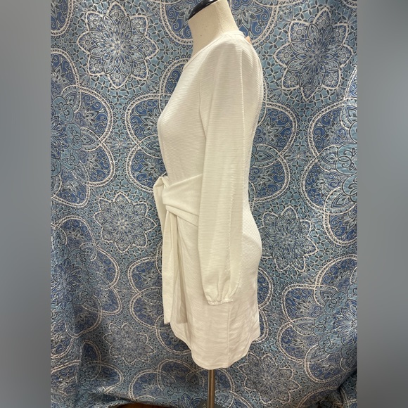 Rib knit wrap around dress - Picture 9 of 14